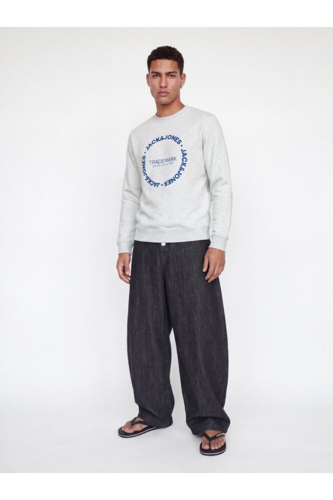 Jack Jones Benson Regular Fit Bisiklet Yaka Erkek Sweat 12298497 (1)