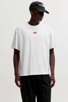 Jack Jones Clup Badge Relaxed Fit Erkek Tişört 12295036