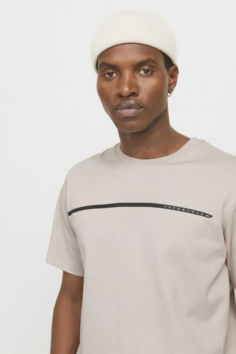 Jack Jones Fusıon Full Brendıng Erkek Tişört 12273120 - 2