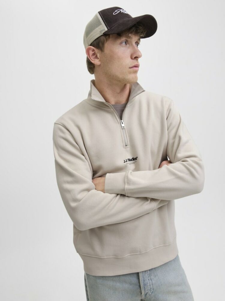 Jack Jones Soho Relax Fit Yaka Fermuarlı Erkek Sweat 12278793 (1)