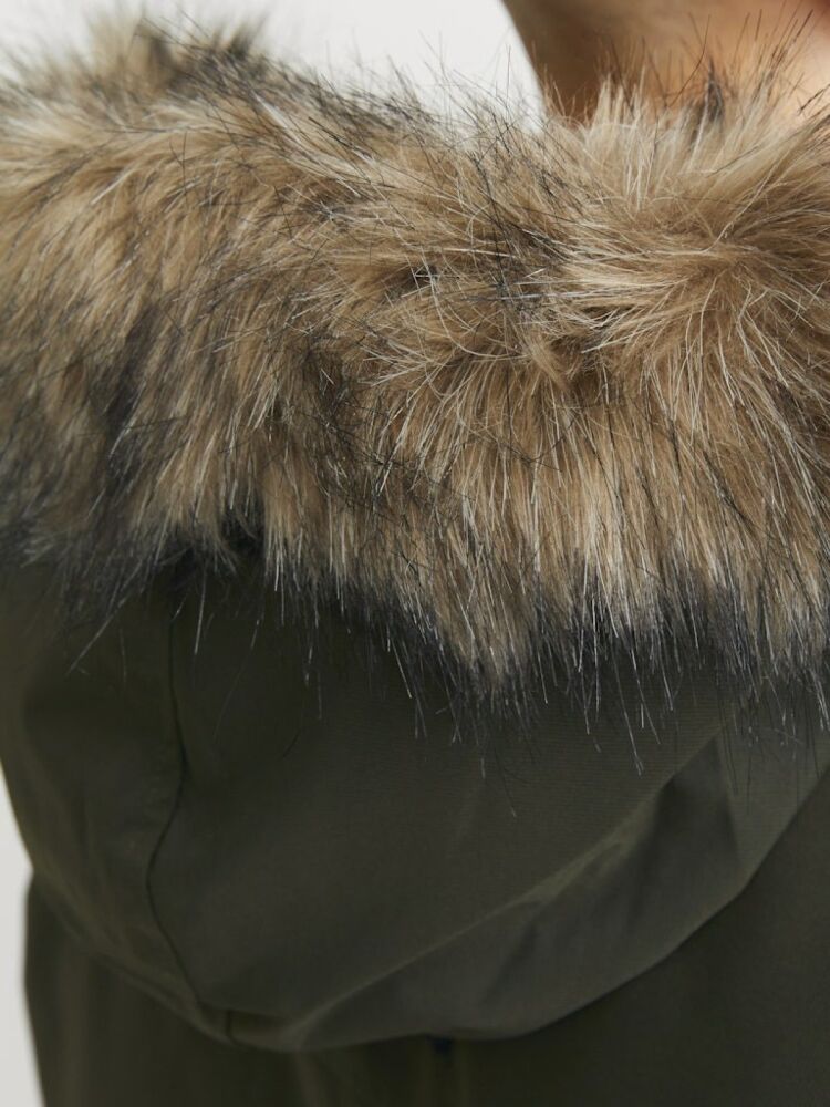 Jack Jones Star Erkek Parka 12256892 (1)