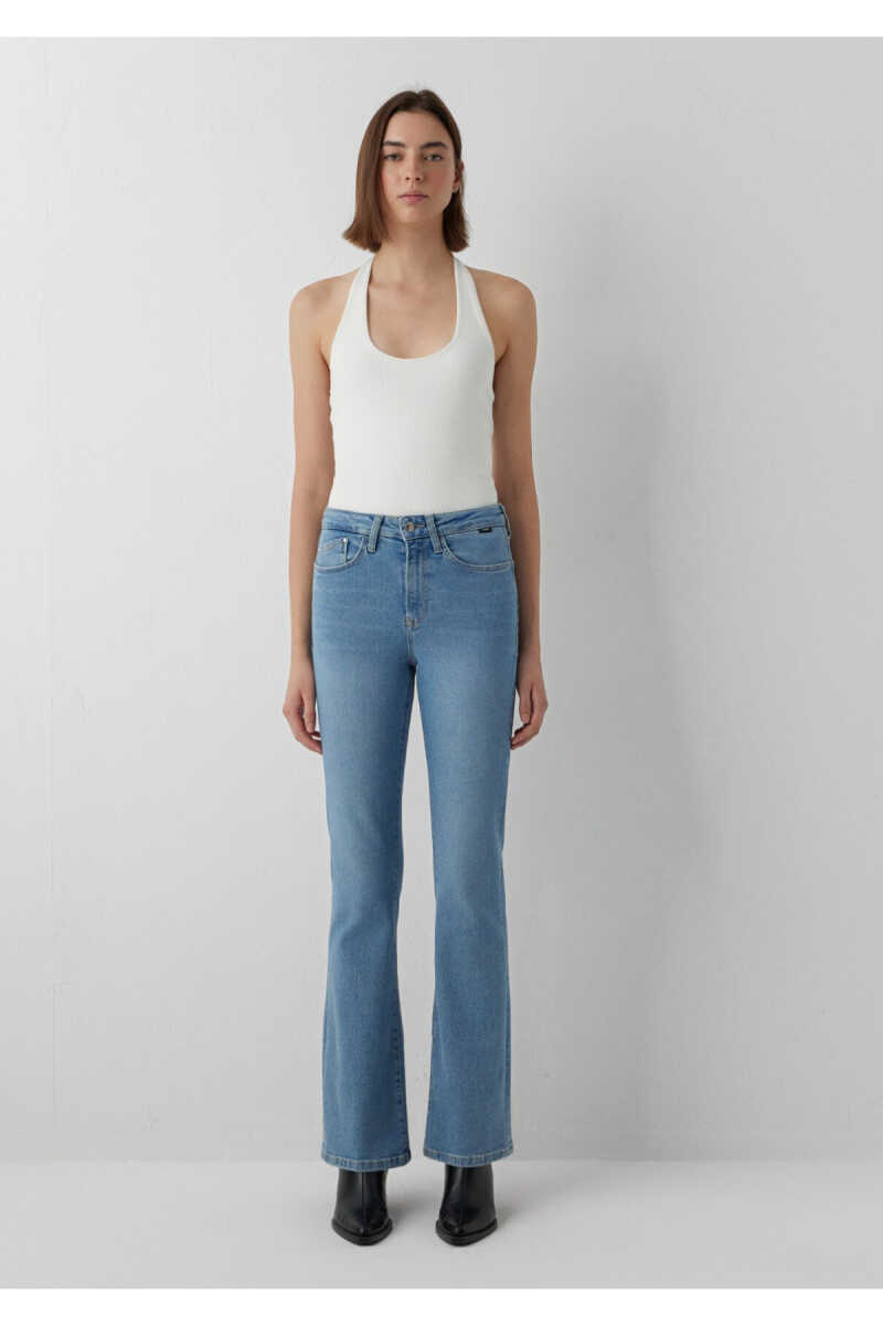 Mavi Blıss Premium Blue Puslu Açık Mavi Flare Fit Kadın Jean Pantolon 101437-A7437 - 3