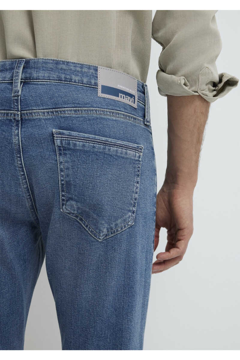 Mavi Jake Mid Smokey Premium Blue Erkek Jean Pantolon 00422A1728 - 8