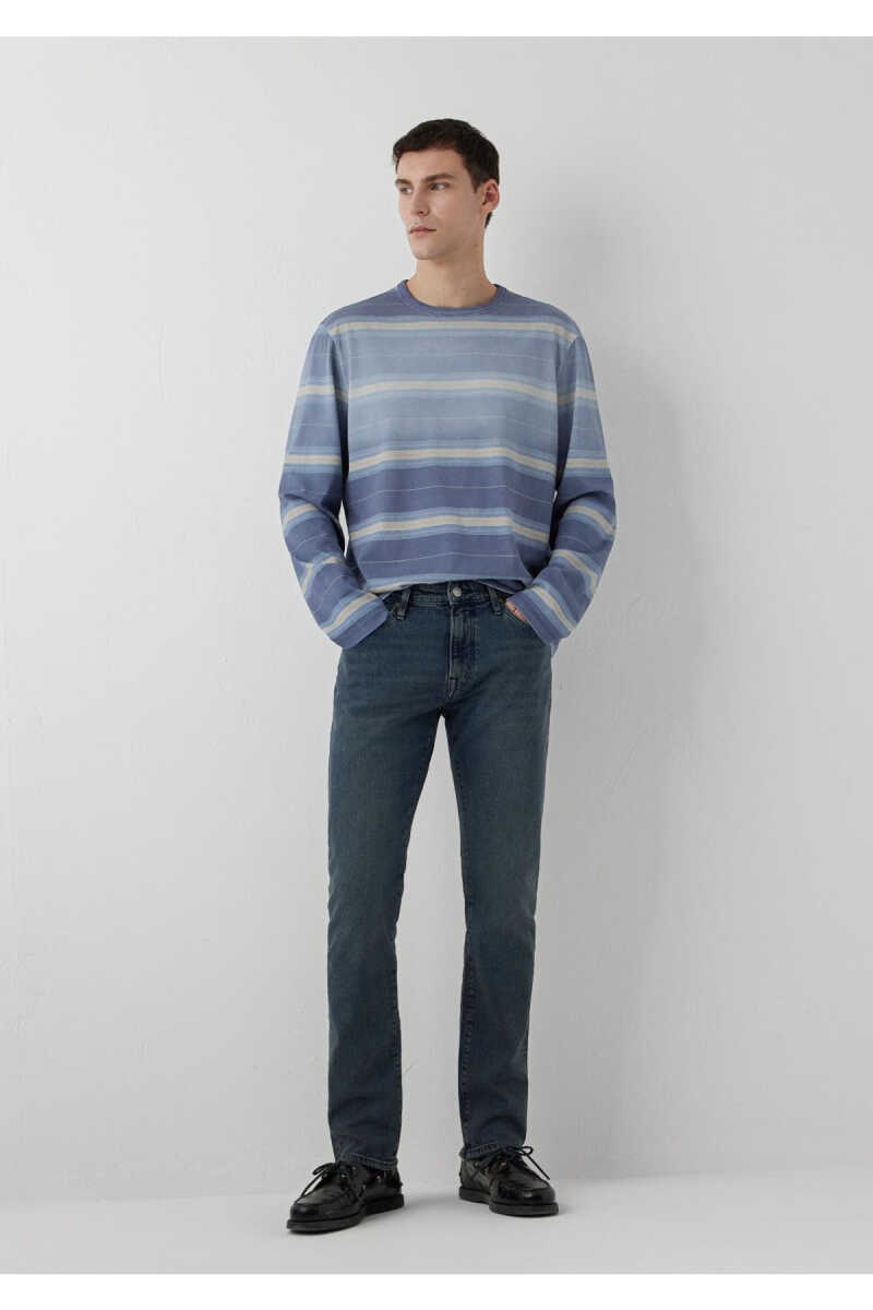 Mavi Marcus Classic Mavi Erkek Jean Pantolon 00351A4232 - 2