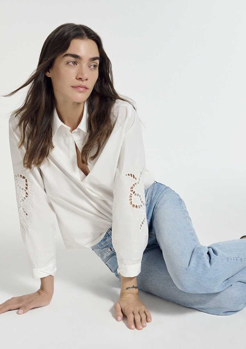 Mavi Nakış Detaylı Ekru Loose Fit Kadın Gömlek 1211382-70057 - 3