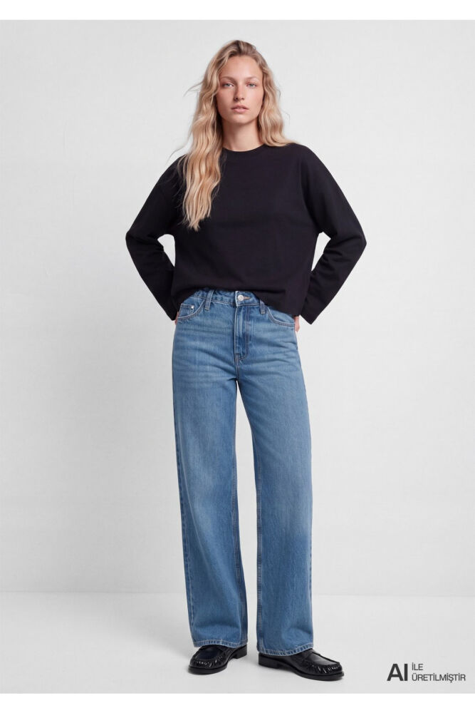 Mavi Siyah Basic Loose Fit Kadın Sweat 1620069-900 (1)