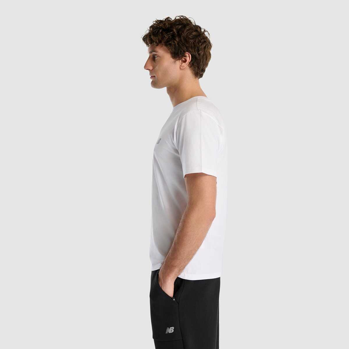 New Balance Erkek T-shirt MNT1537-WT - 3