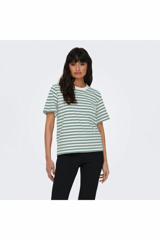 Only Lıvvına Çizgili Regular Fit Kadın Tişört 15272227