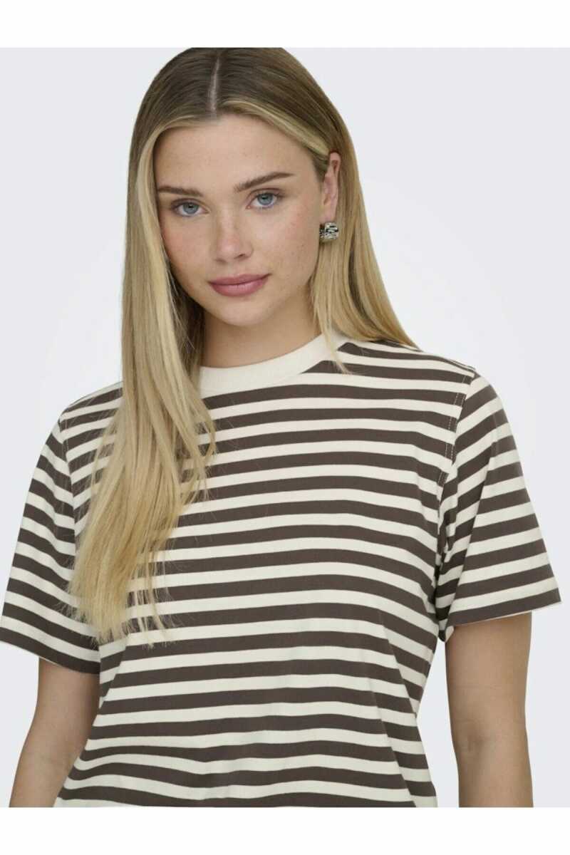 Only Lıvvına Çizgili Regular Fit Kadın Tişört 15272227 - 3