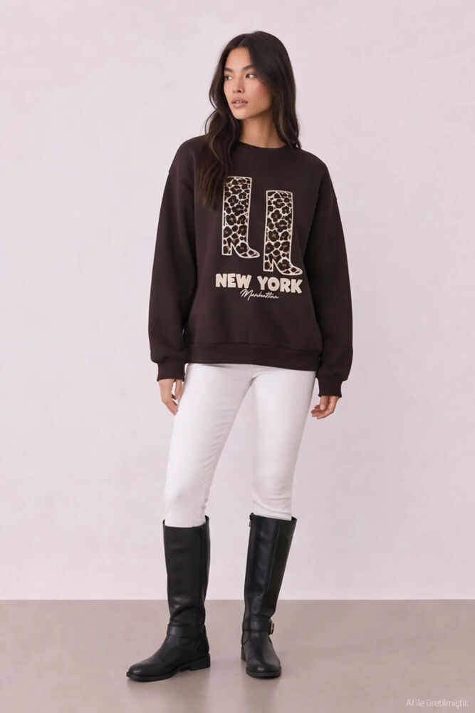 Quzu Baskı Detaylı Kadın Sweatshirt (1)
